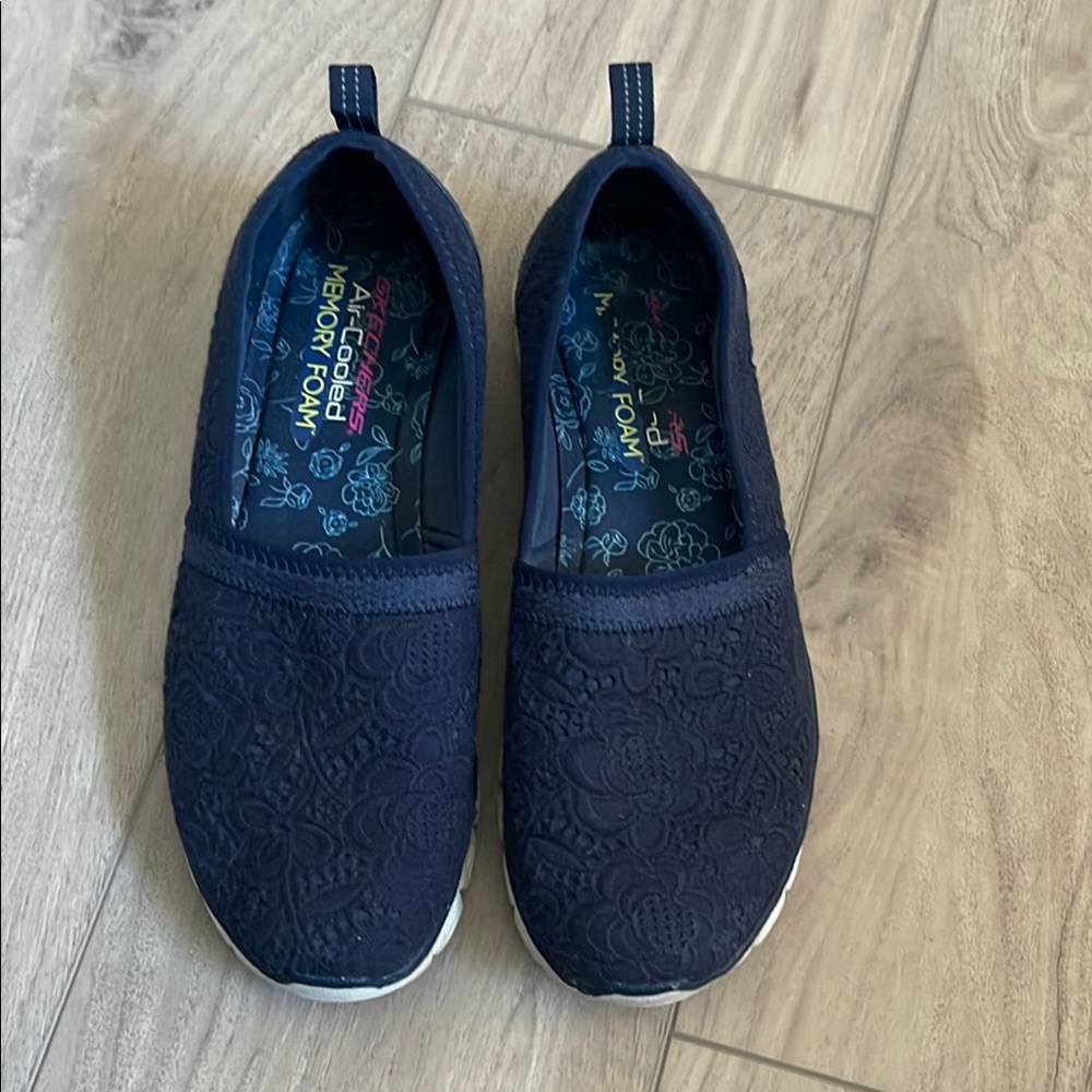 Skechers Navy Blue Floral Slip-On Shoes